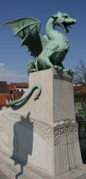 Pont des dragons &agrave; Ljubljana